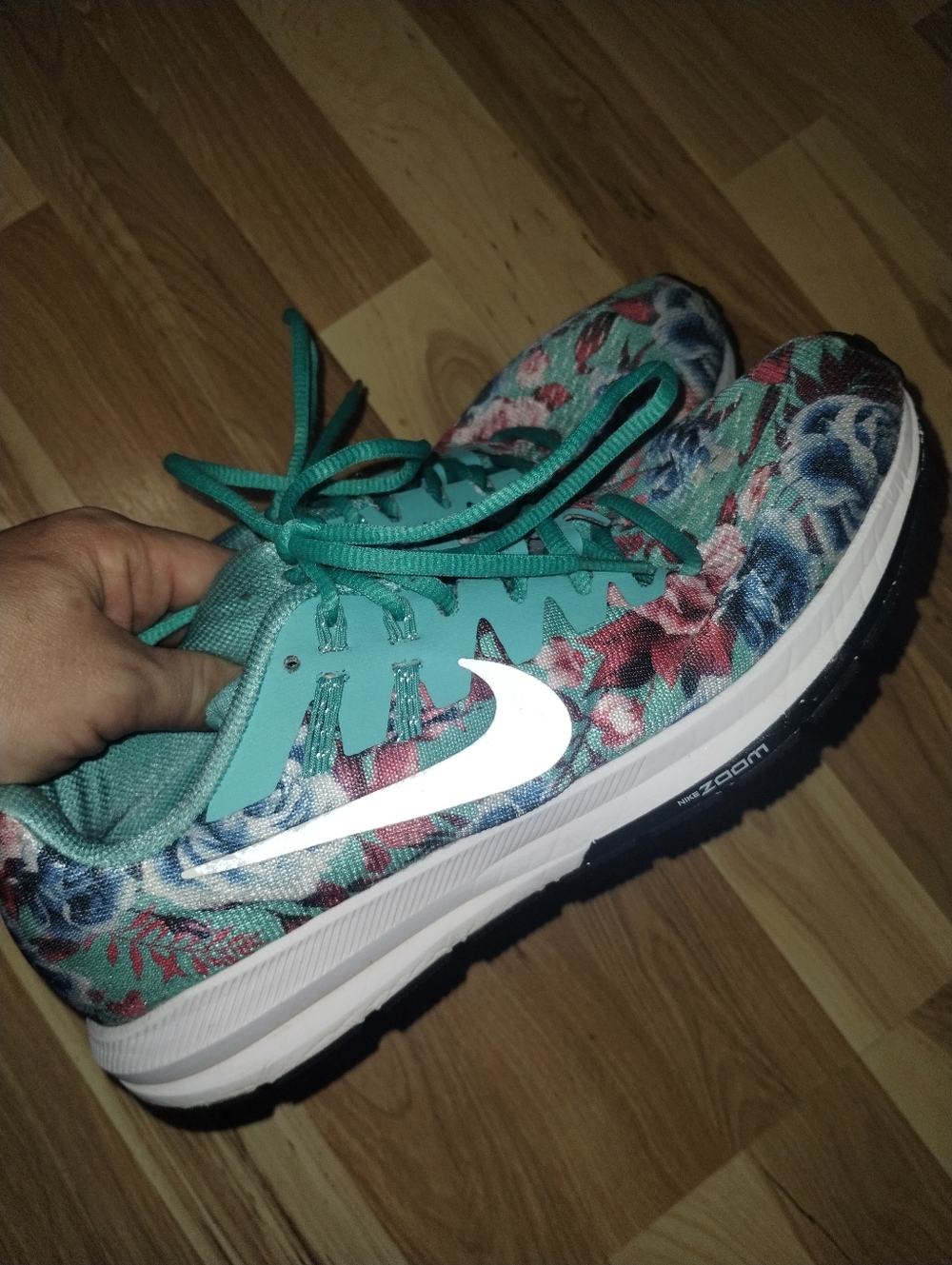 Nike Zoom Dynamic Fit Floral Shoes 10